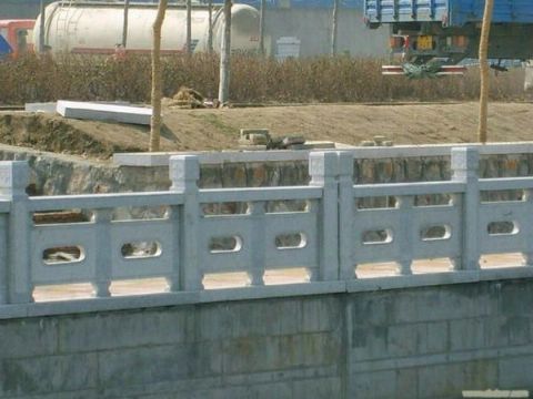點擊查看詳細信息<br>標題：欄板石 閱讀次數(shù)：2378
