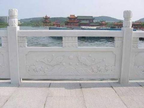 點(diǎn)擊查看詳細(xì)信息<br>標(biāo)題：欄板石 閱讀次數(shù)：2844