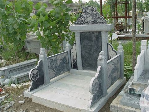 點(diǎn)擊查看詳細(xì)信息<br>標(biāo)題：石墓碑 閱讀次數(shù)：2932
