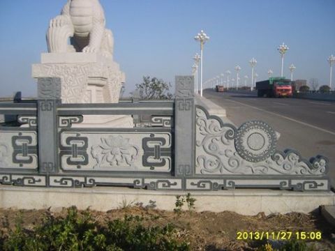 點(diǎn)擊查看詳細(xì)信息<br>標(biāo)題：欄板石 閱讀次數(shù)：2405