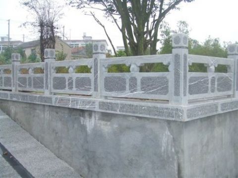 點(diǎn)擊查看詳細(xì)信息<br>標(biāo)題：欄板石 閱讀次數(shù)：2552