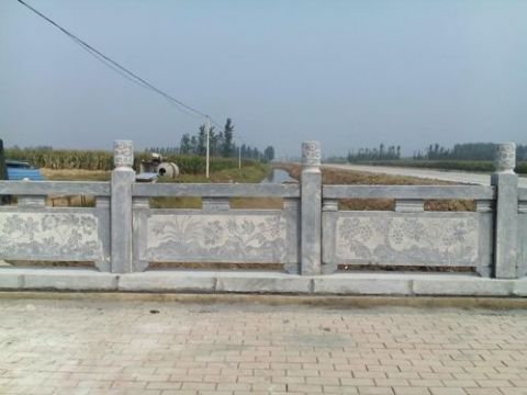 點(diǎn)擊查看詳細(xì)信息<br>標(biāo)題：欄板石 閱讀次數(shù)：2227