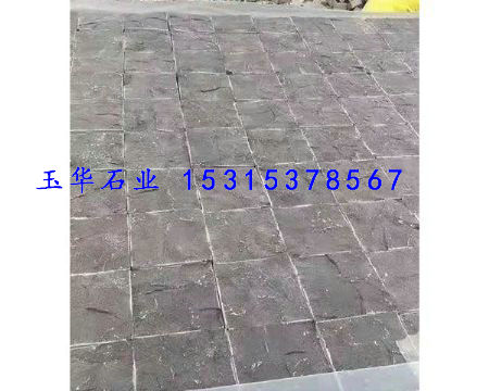點(diǎn)擊查看詳細(xì)信息<br>標(biāo)題：廣場(chǎng)石 閱讀次數(shù)：3316