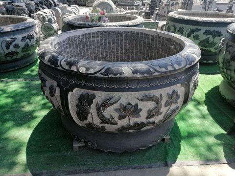 點(diǎn)擊查看詳細(xì)信息<br>標(biāo)題：石缸石花盆 閱讀次數(shù)：3062