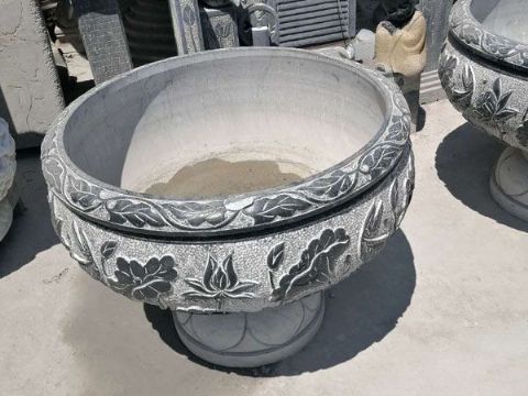 點(diǎn)擊查看詳細(xì)信息<br>標(biāo)題：石缸石花盆 閱讀次數(shù)：3080